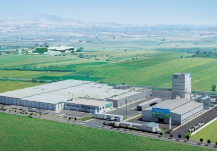 Sütaş Егејско-медитерански проект за млечни производи интегрирани капацитети за гуми